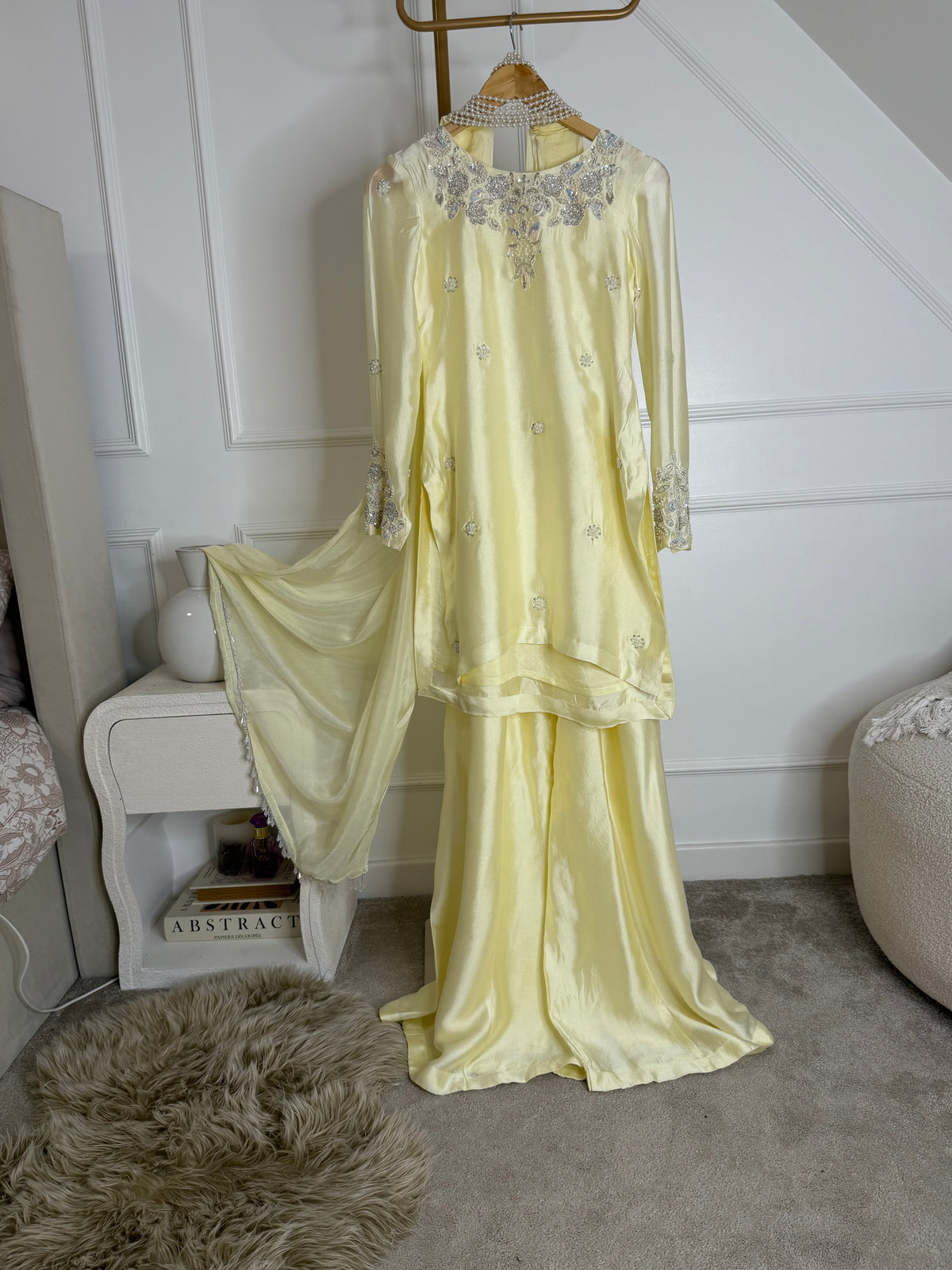 NOORI (Butter Yellow)